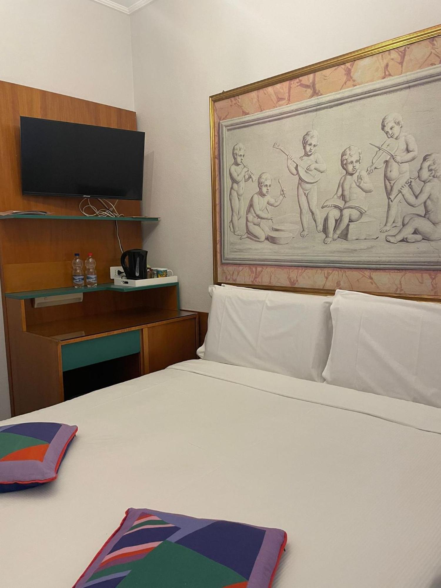 Hotel La Bussola Cittiglio Eksteriør bilde