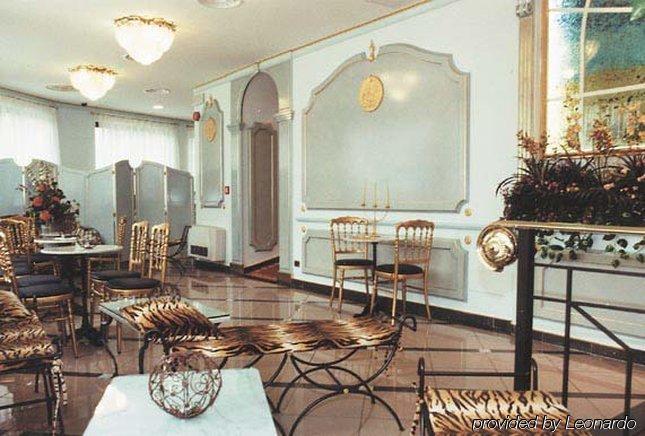 Hotel La Bussola Cittiglio Eksteriør bilde